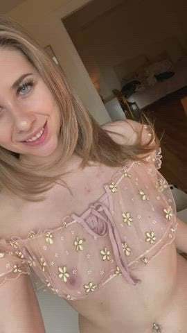 1668787659 3 Insert 5 Inches To Play Slutty College Girls