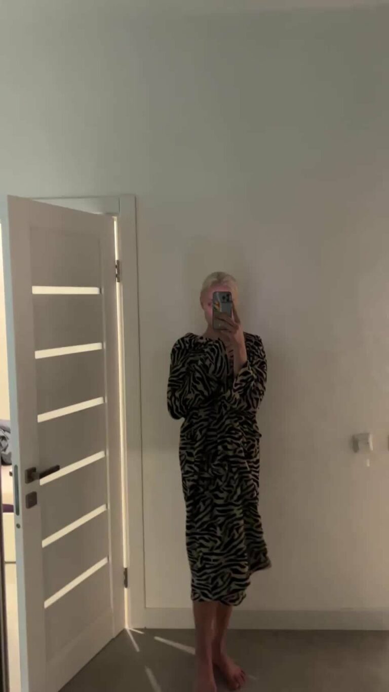 Does My Body Belong Here Slutty College Girls