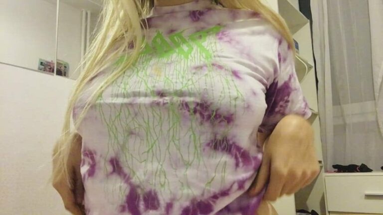 Dont Be Shy Play With Them Slutty College Girls