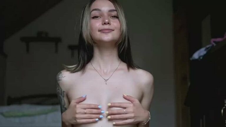 Help A Young Student Relax Slutty College Girls