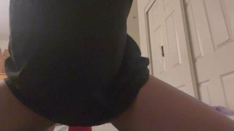 Love Riding My Tentacle Dildo Homemade Amateur Video