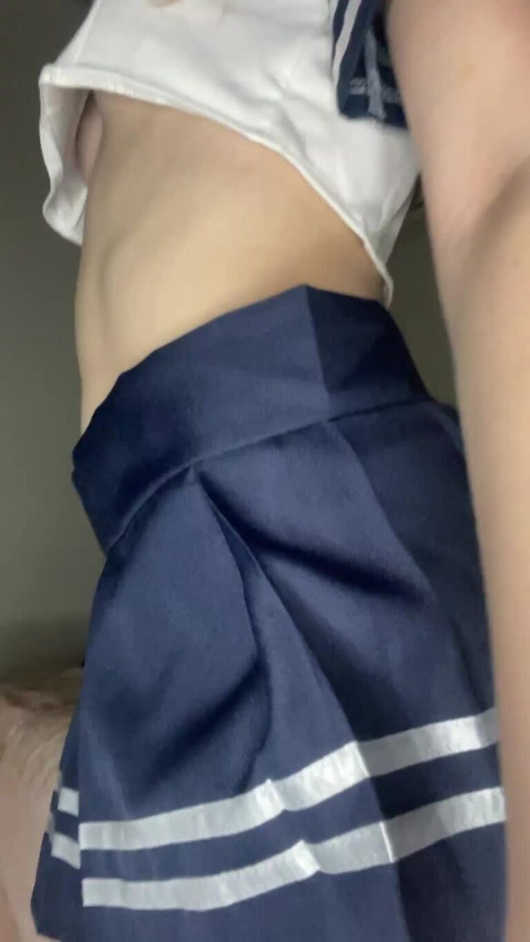 One Emoji For My College Booty Slutty College Girls