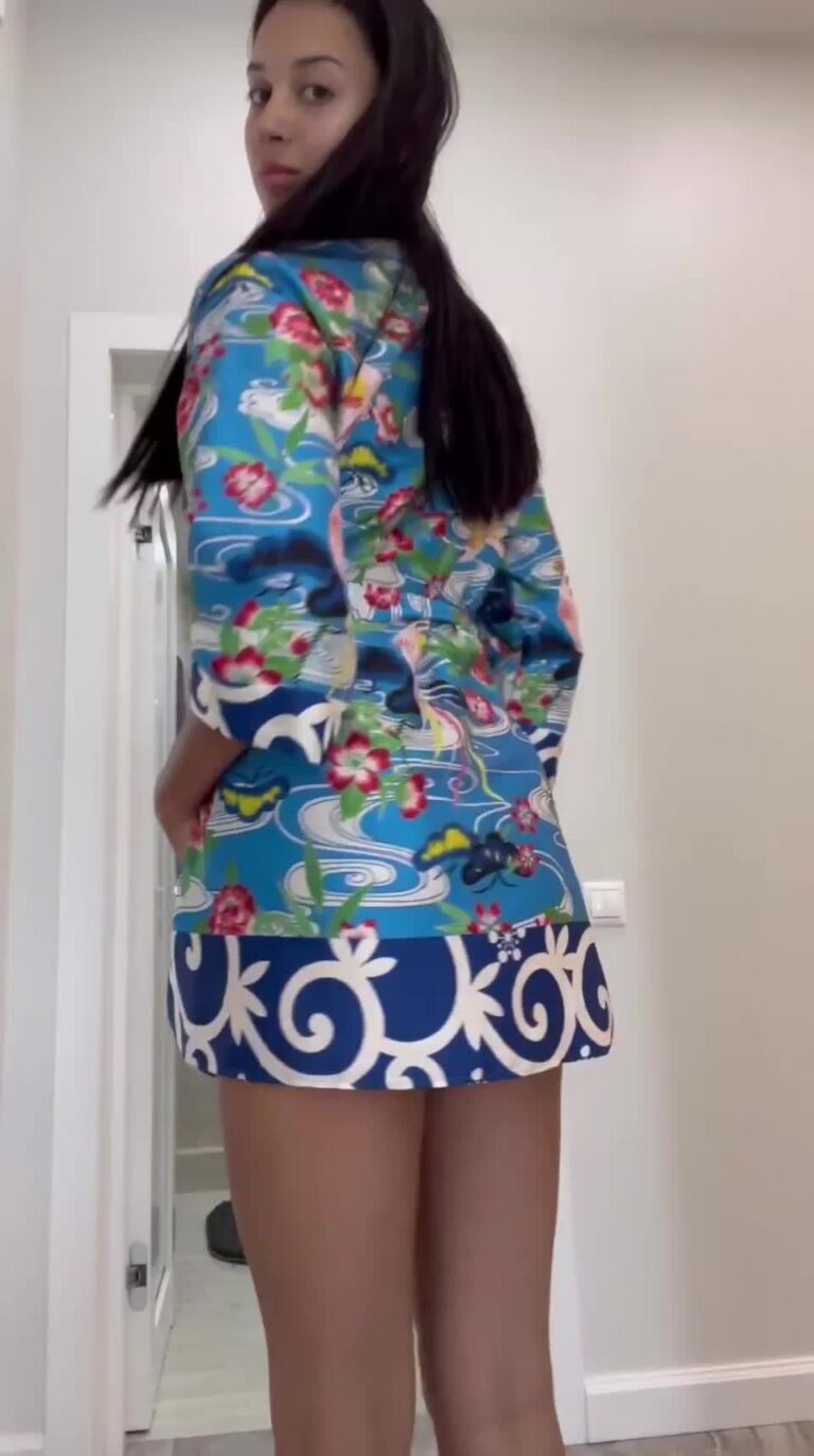 100 Lbs College Girl.. Am I Creampie Material?