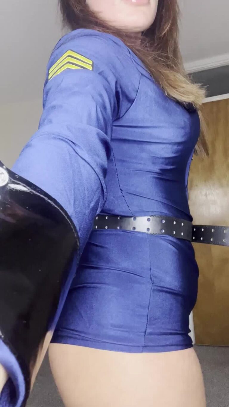 My Costume For My College Party Slutty College Girls