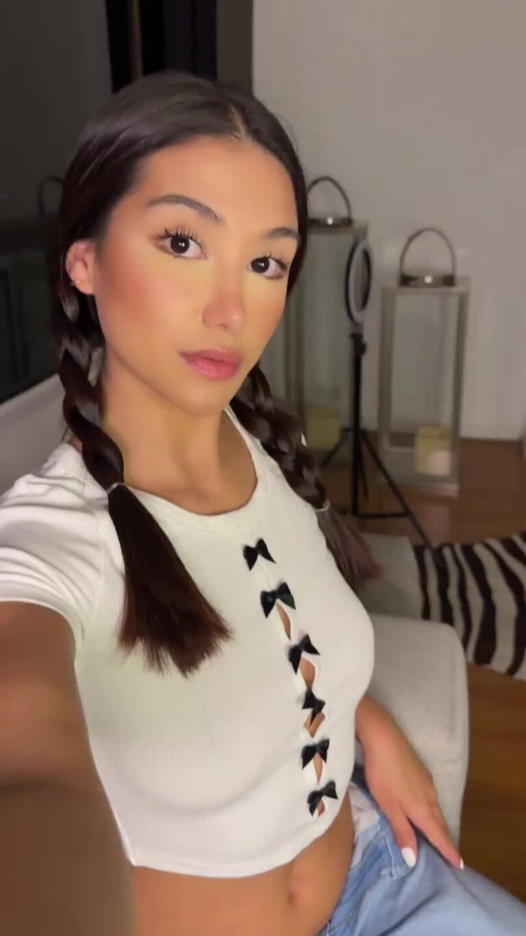 Not Sure But On Or Off 18F Slutty College Girls