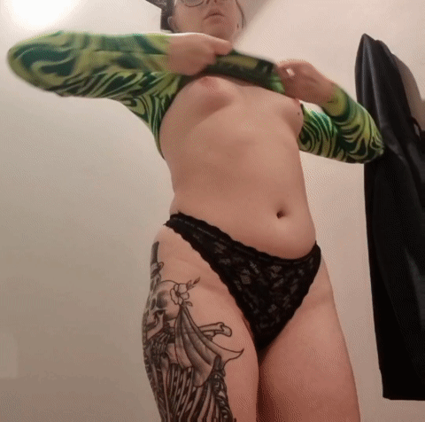 Does This Top Look Ok Should I Buy It Slutty