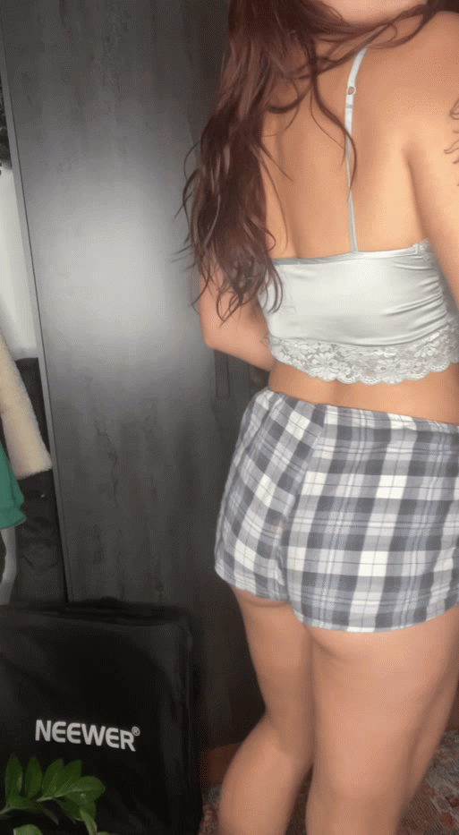 If I Was Your Roommate What Would You Do Slutty