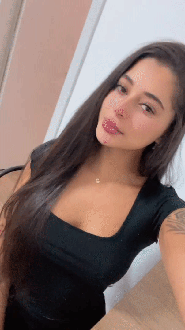 Should I Get Implants Or Keep My 18 Yo Hs