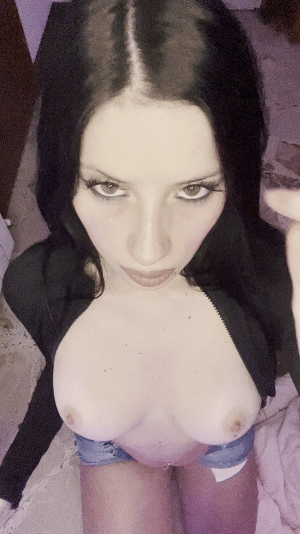 Could You See Yourself Dating Someone Born In 2005 Thoughts