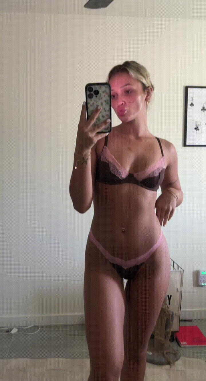 I Love Taking It From Behind On My Knees The