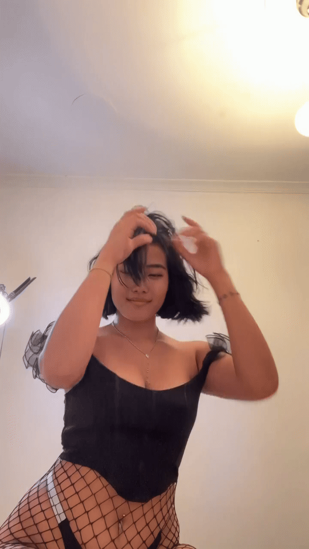 Let Me Be Your Next Naked Quest Slutty College Girls