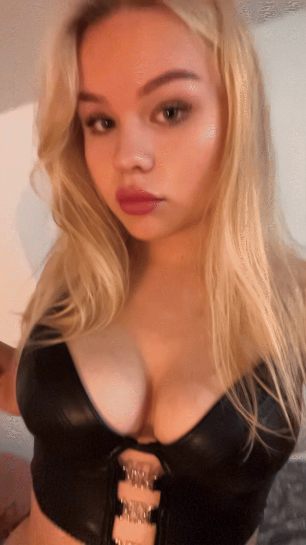 Lonely In My College Dorm Slutty College Girls