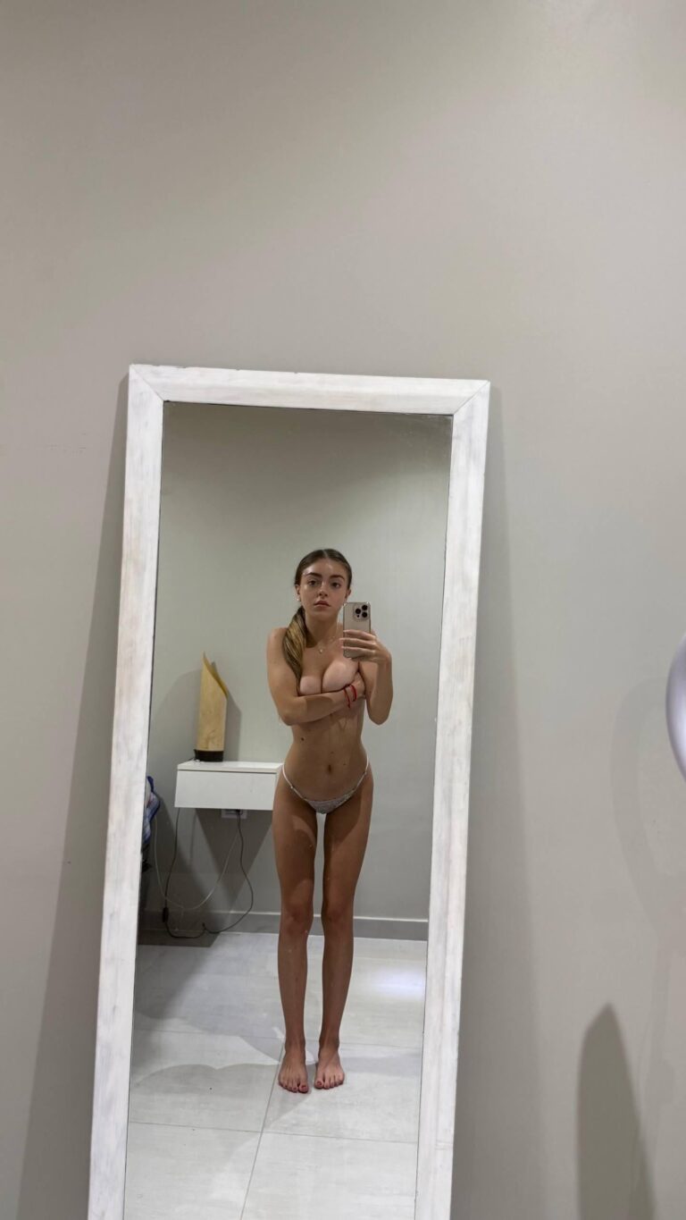 F18 I‘m Invisible For All Men In College Is A