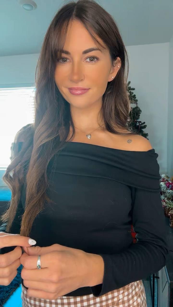 I Really Wanna Know How Many Guys Would Jump At The Chance To Fuck Me