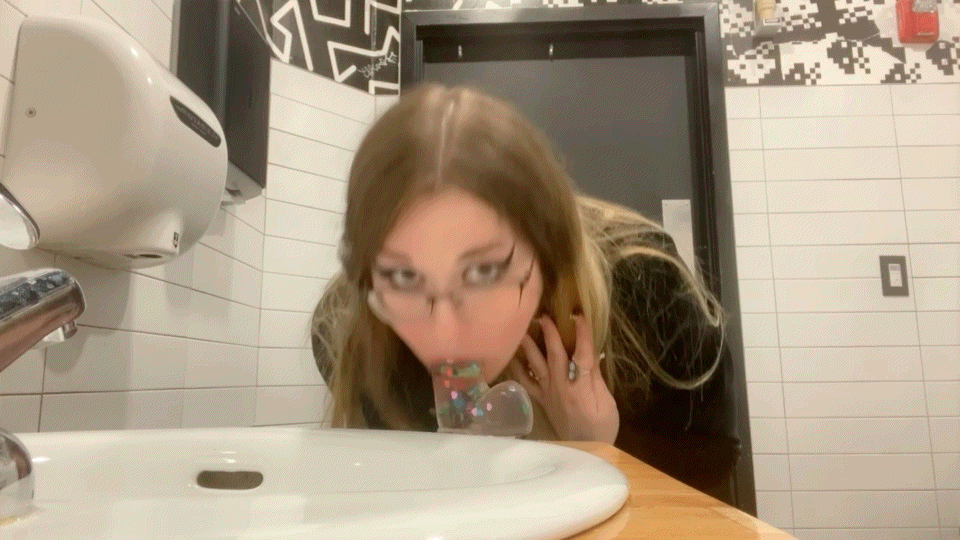 Fucking My Throat In A Public Bathroom Amateur Albums